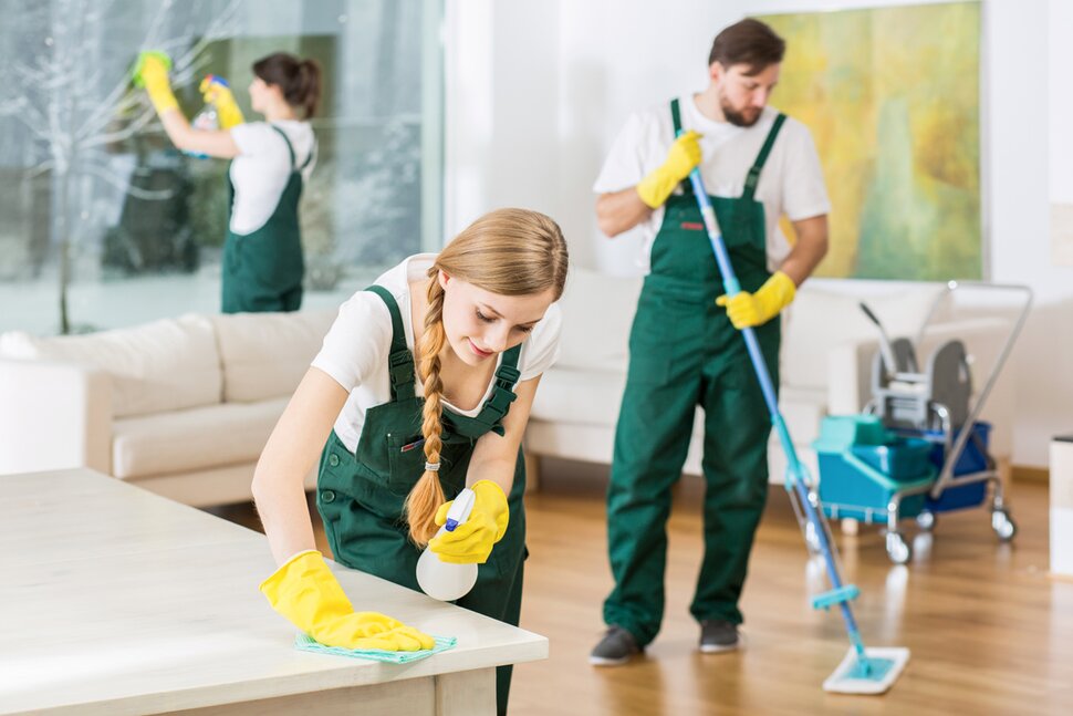160307-cleaningservices-stock